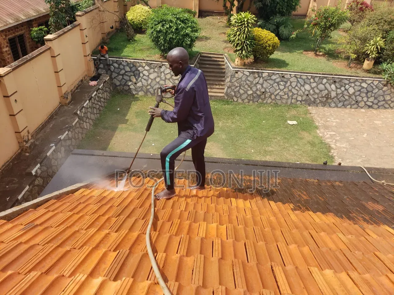 Roof Tile Cleaning Services