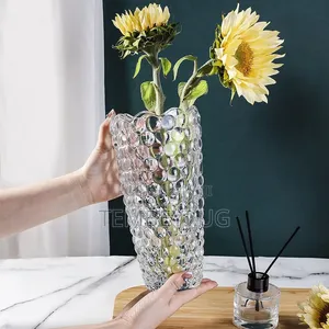 Dewdrop Design Clear Glass Vase