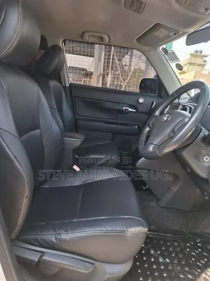 Toyota Corolla Rumion 2011 White