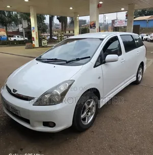 Toyota Wish 2004 White