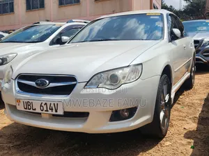Subaru Legacy 2010 White