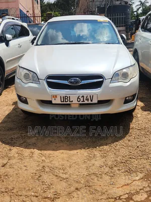 Subaru Legacy 2010 White
