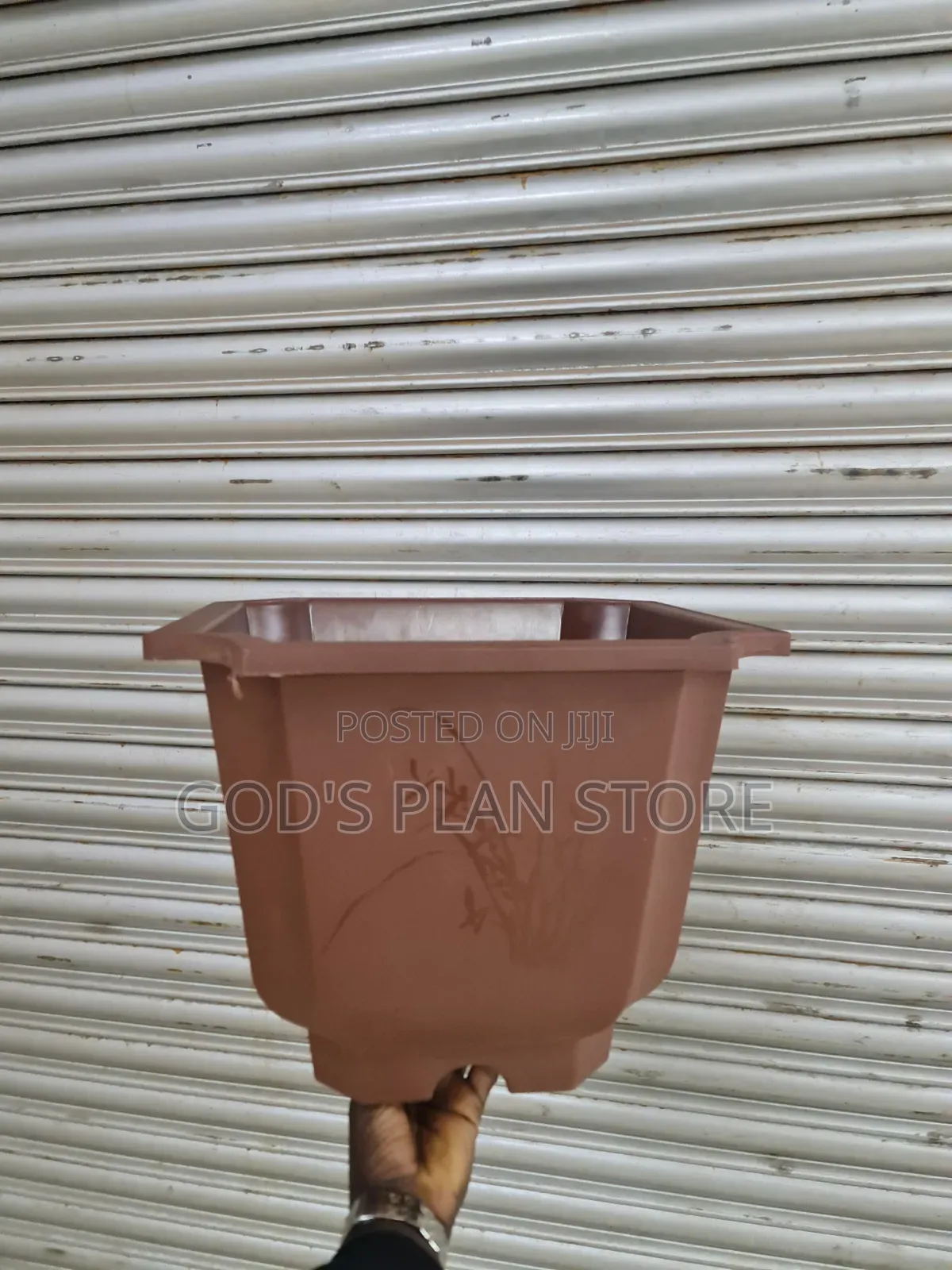 Stackable Plastic Flower Pots Stackable Plastic Flower Pots
