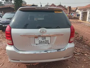 Toyota Wish 2007 Silver