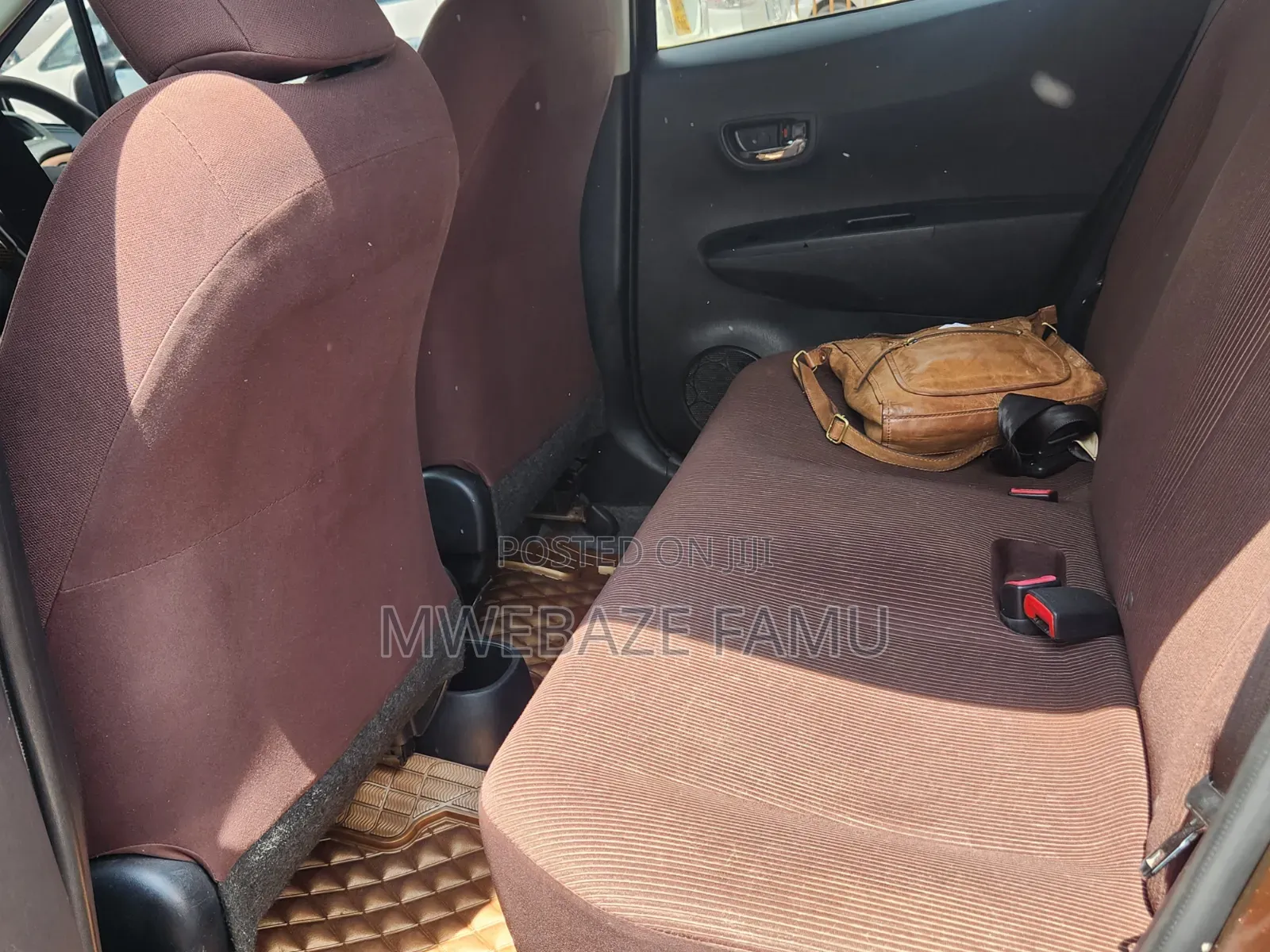 Toyota Vitz 2012 Burgundy