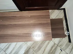 Used TV Stand in Mbalwa