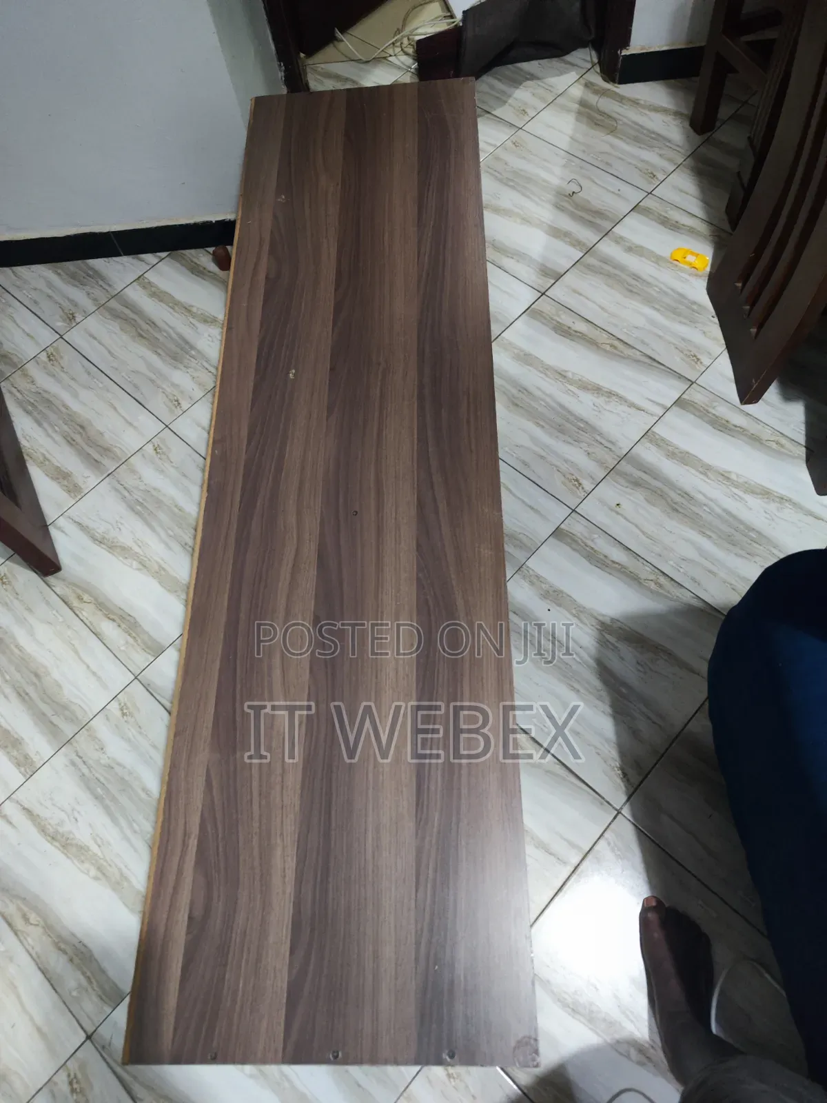 Used TV Stand in Mbalwa