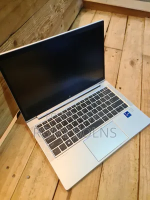 Laptop HP EliteBook 840 G8 16GB Intel Core i7 SSD 512GB