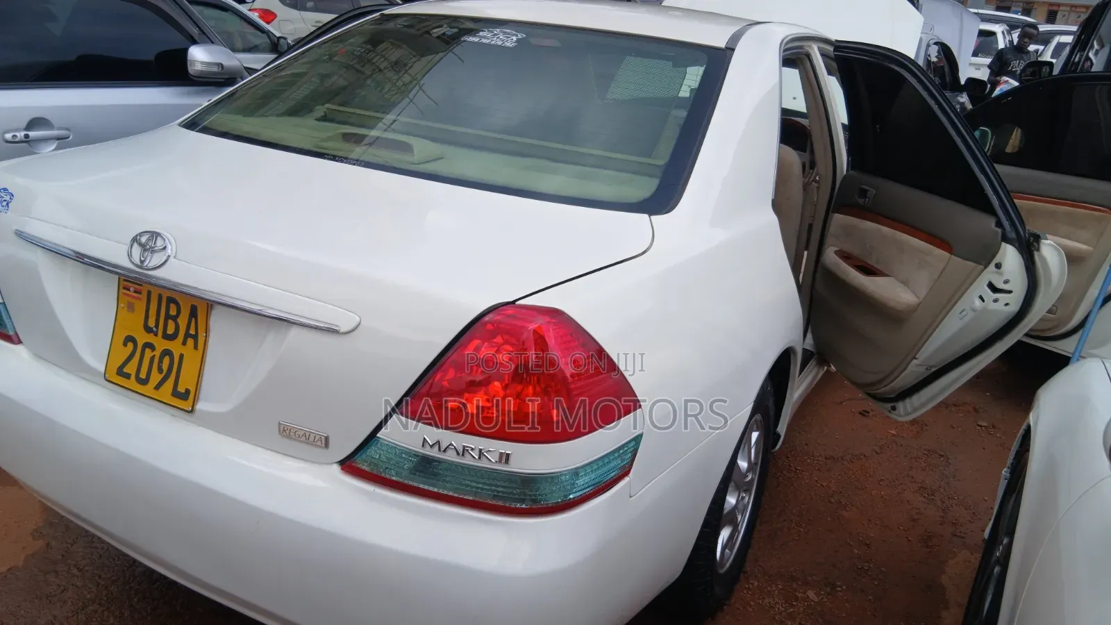 Toyota Mark II 2004 White