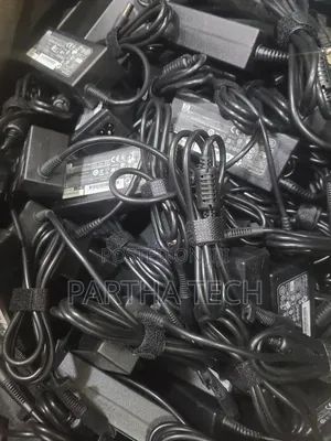 Dell and HP Laptop Chargers. Full Chargers