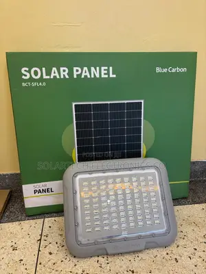 Blue Carbon BCT-SFL4.0 500W Solar Flood Light