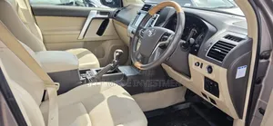 Toyota Land Cruiser Prado 2019 Ivory