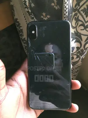 Apple iPhone X 64 GB Black
