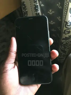 Apple iPhone X 64 GB Black