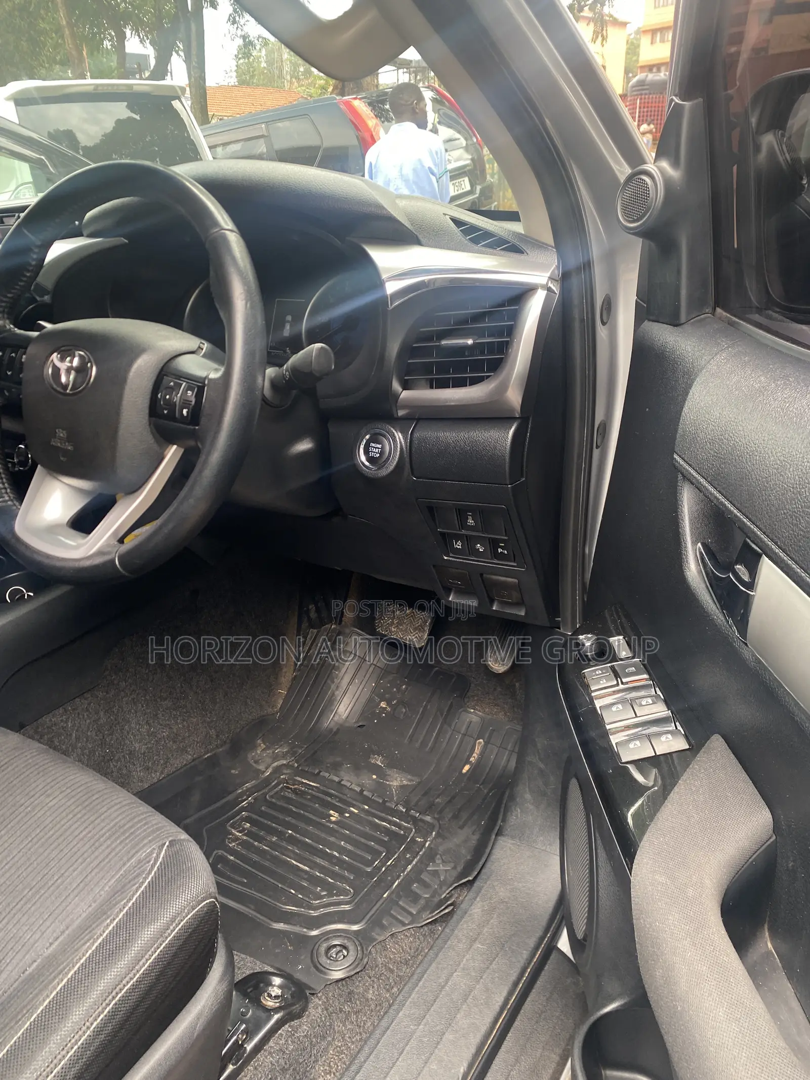 Toyota Hilux Revo Double Cab Deisel 2.4 AWD 2016 Gray