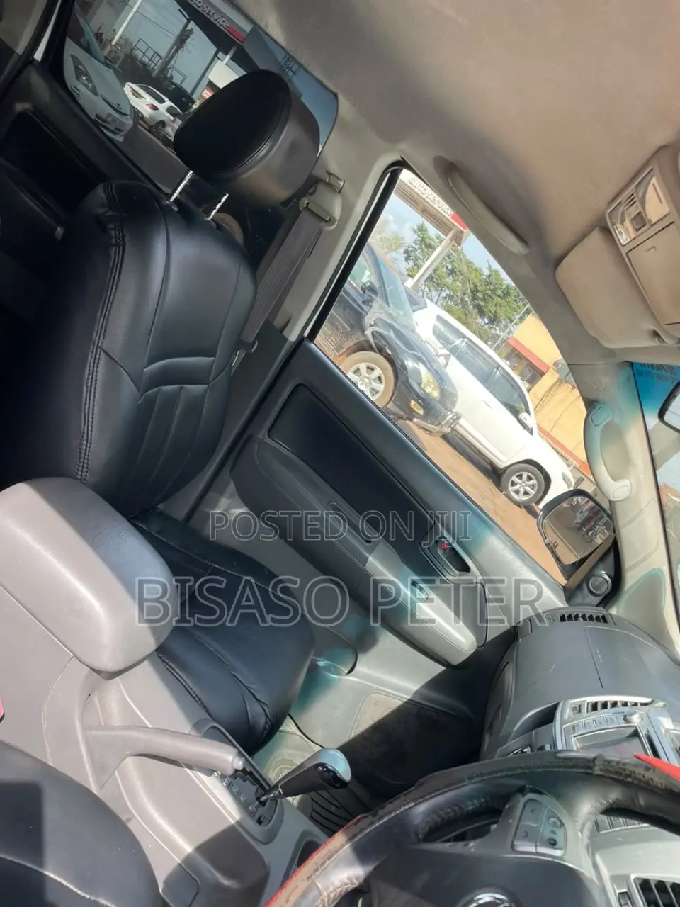 Toyota Hilux 2012 White