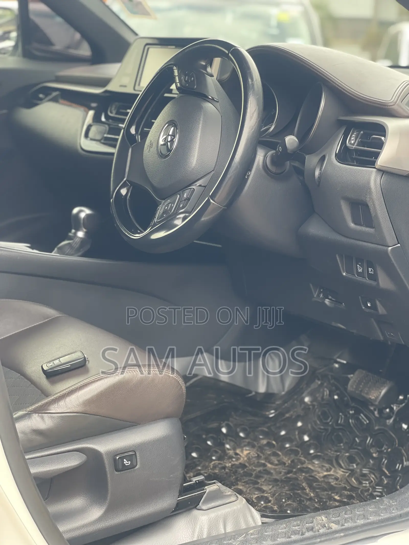 Toyota C-HR 2017 Silver