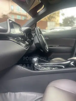 Toyota C-HR 2017 Silver