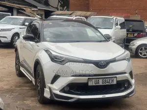 Toyota C-HR 2017 Silver