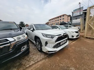 Toyota RAV4 2020 White