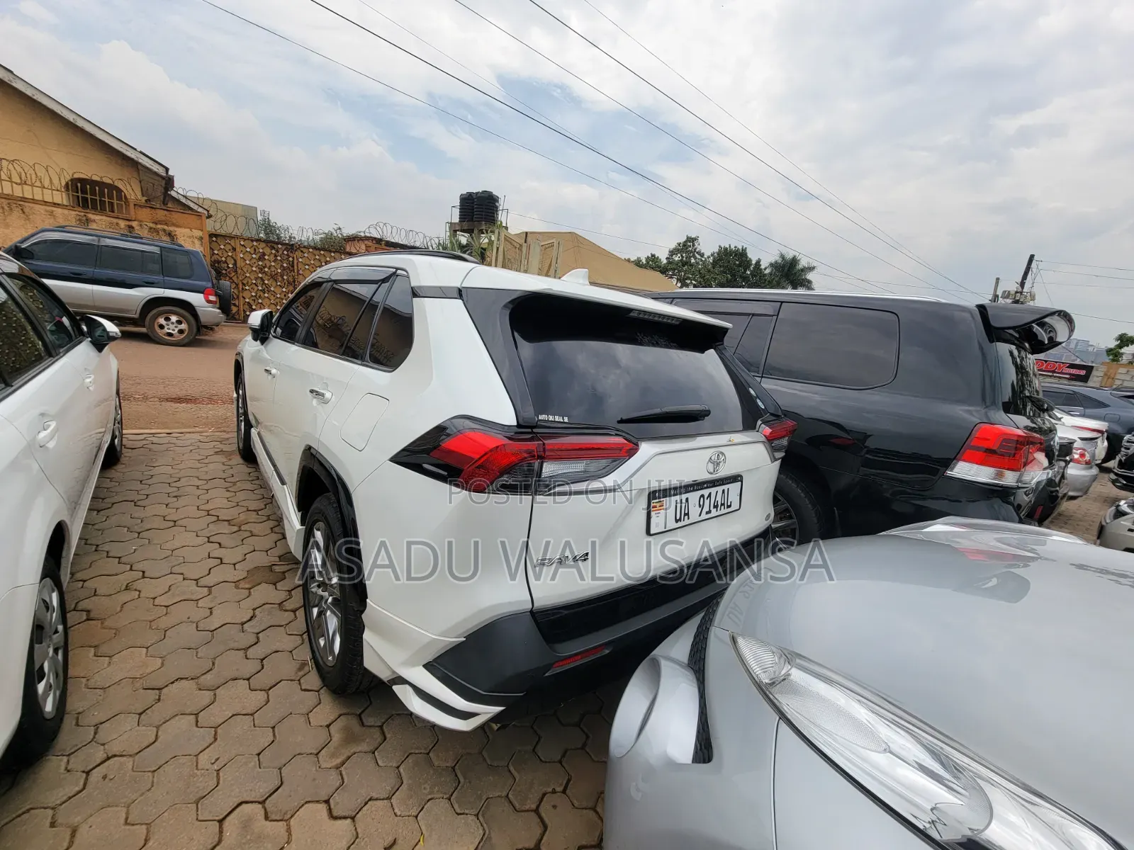Toyota RAV4 2020 White