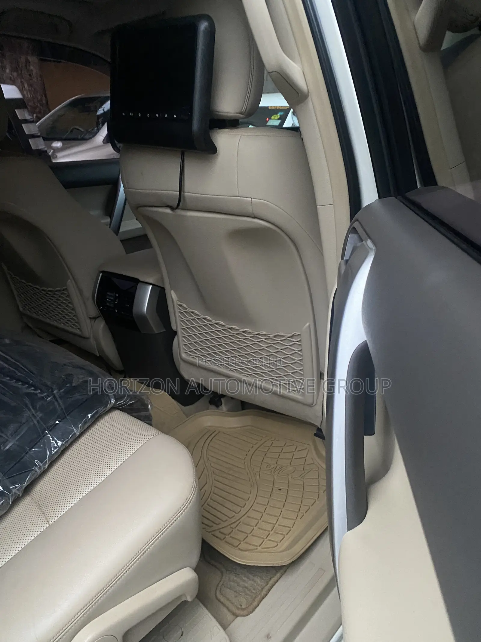 Toyota Land Cruiser Prado 2.7 2018 White