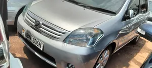 Toyota Corolla Rumion 2008 Silver