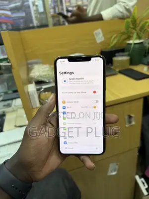 Apple iPhone 11 Pro Max 64 GB Gold