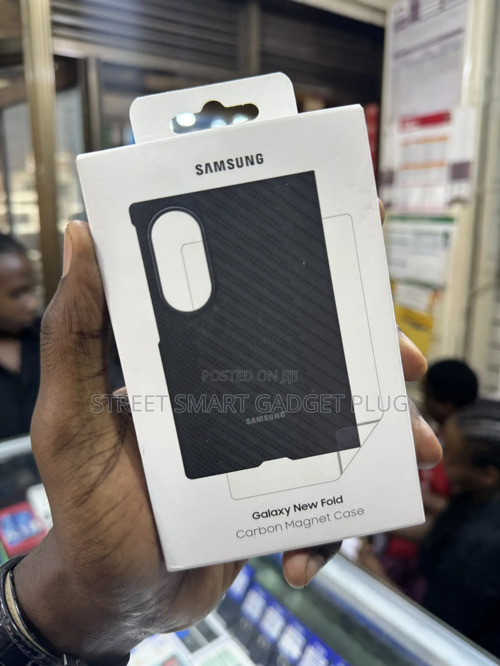 Samusang Galaxy Fold 8 Carbon Magnetic Case
