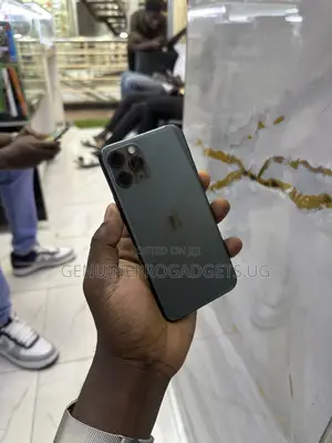 Apple iPhone 11 Pro 64 GB Green