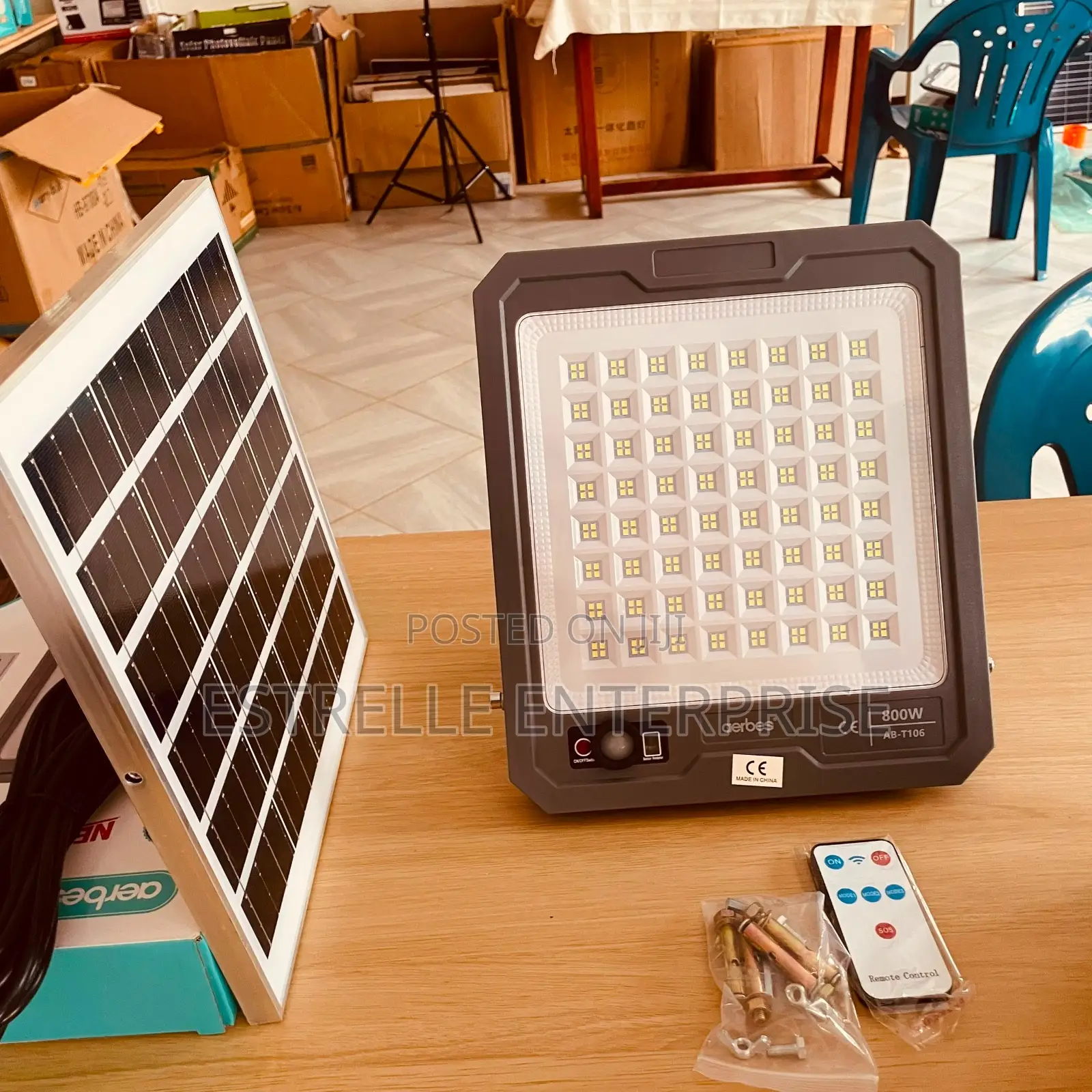 800W Heavy Duty Solar Floodlight With Sensor
