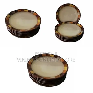 6 Pieces of Checked Food Serving Dinner Plates, Cream