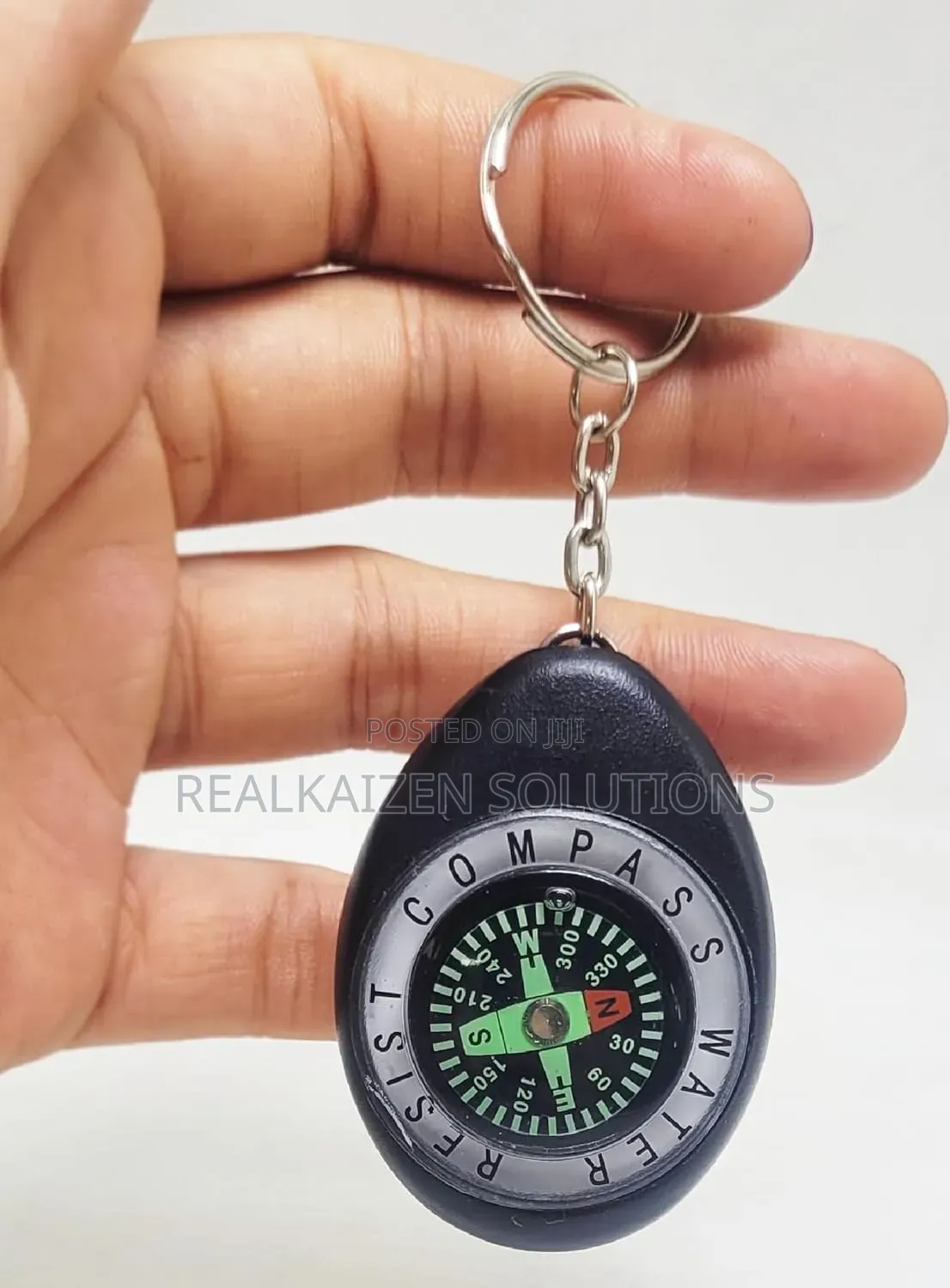 Mini Oval Pocket Compass Keychain Outdoor Navigation Compass