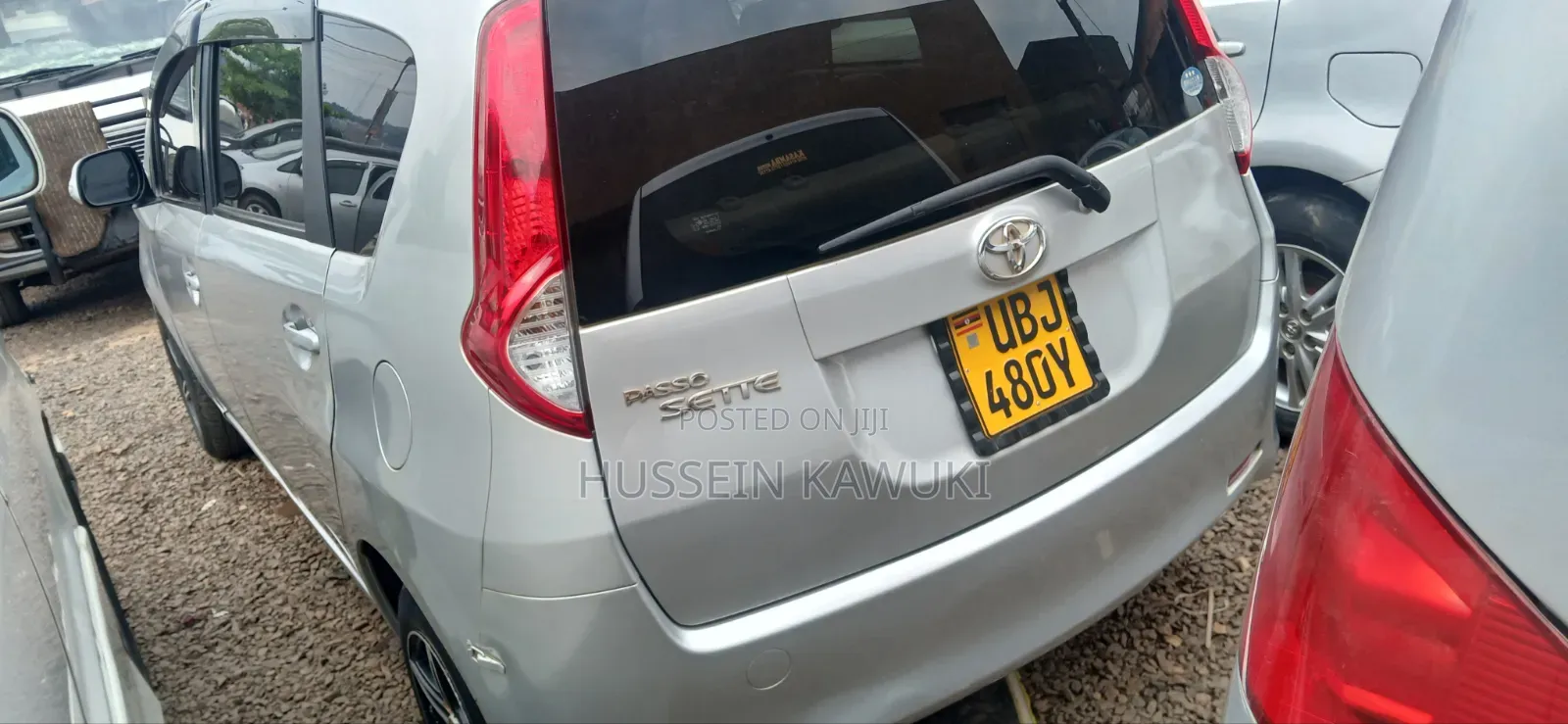 Toyota Passo Sette 2009 Silver