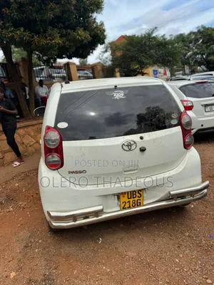 Toyota Passo 2010 White