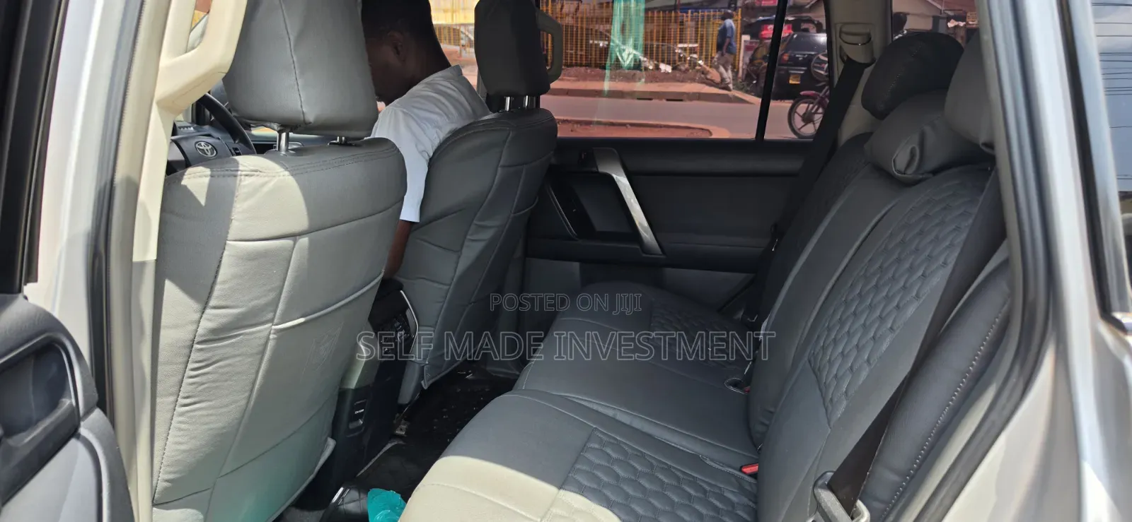 Toyota Land Cruiser Prado 2013 Silver