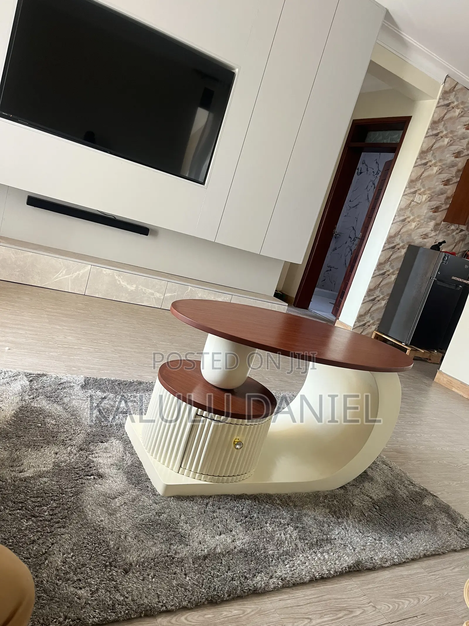 Luxury Oval Coffee Table