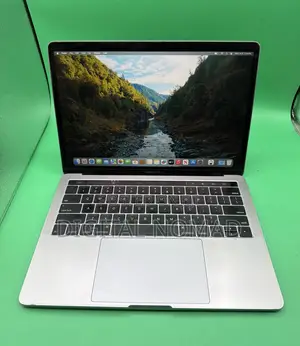 Laptop Apple MacBook Pro 2018 8GB Intel Core i5 SSD 256GB