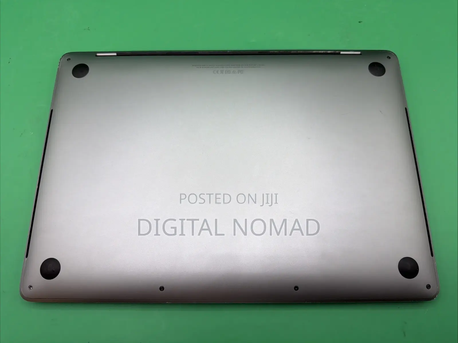 Laptop Apple MacBook Pro 2018 8GB Intel Core i5 SSD 256GB