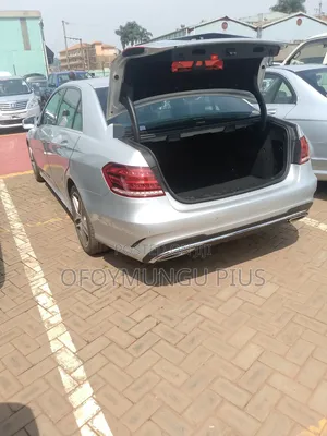 Mercedes-Benz E250 2015 Silver