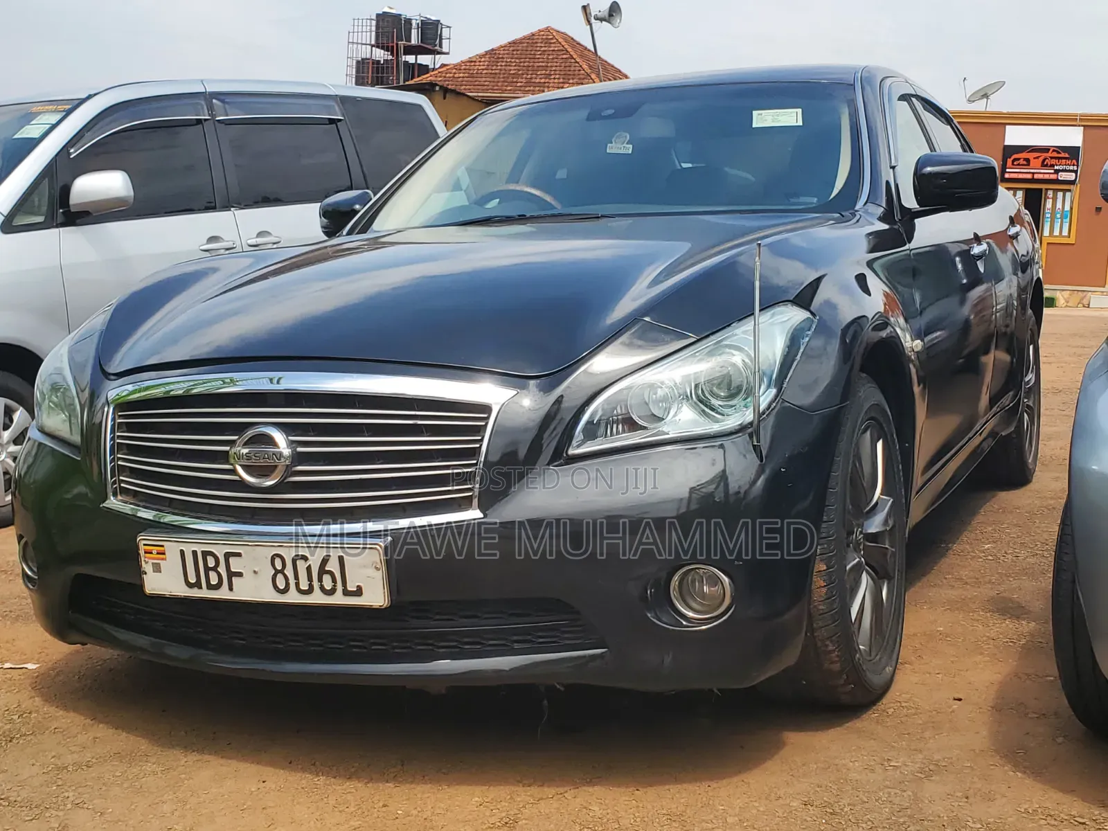 Nissan Fuga 2012 Black