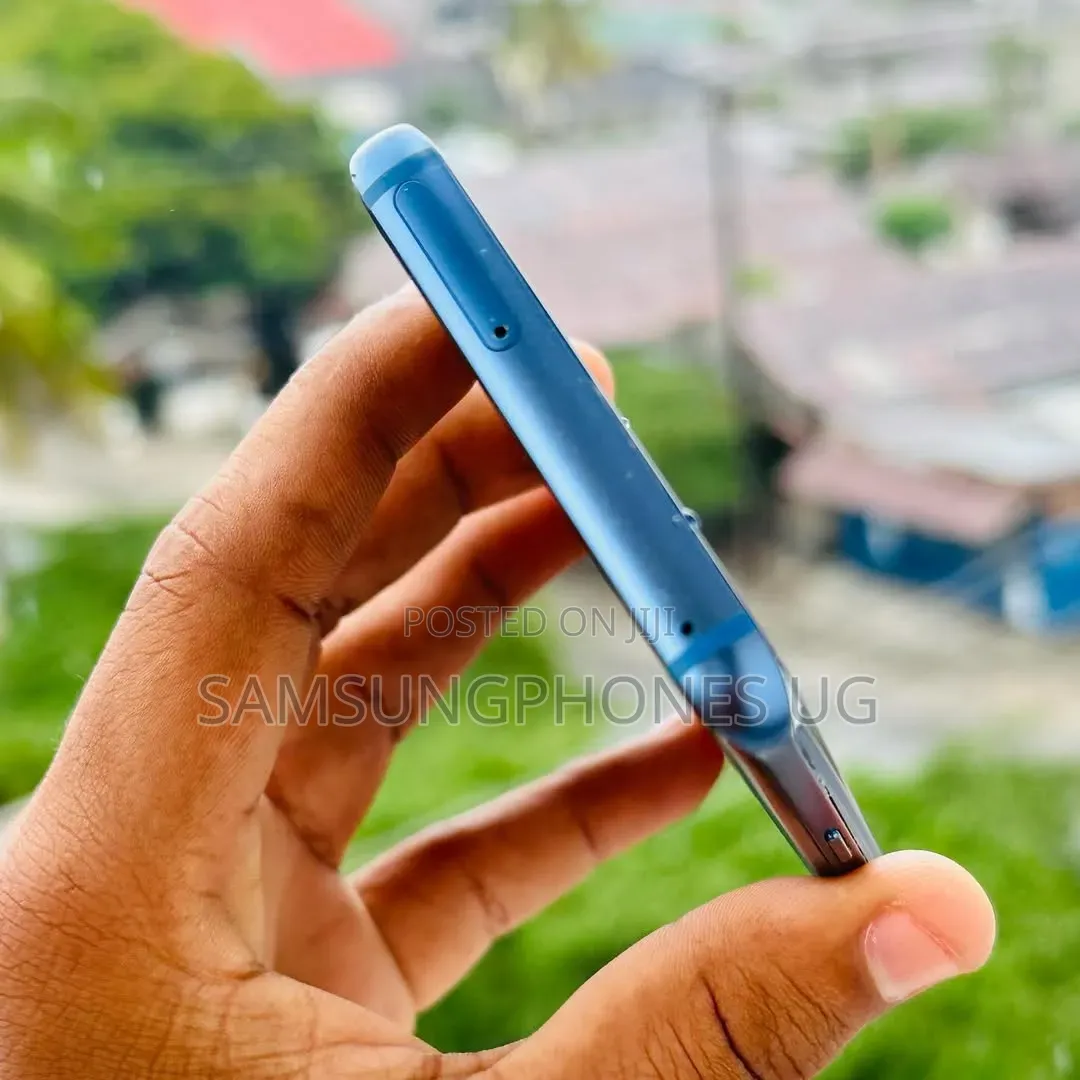 New Samsung Galaxy S9 Plus 64 GB Blue