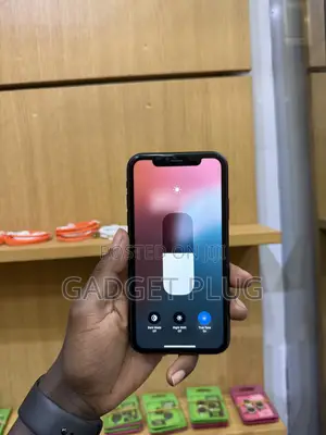 Apple iPhone XR 64 GB Black