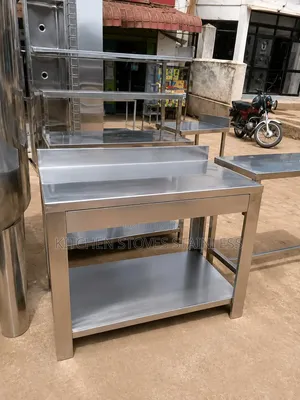 Fabricated Cutting Stainless Steel Working Table
