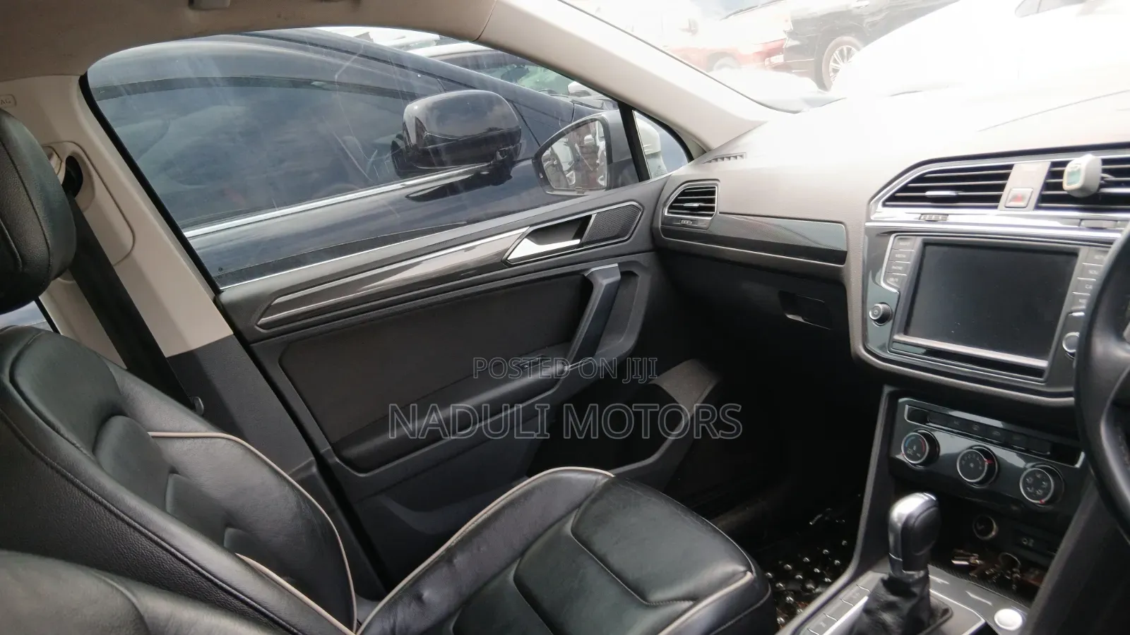 Volkswagen Tiguan 2017 Silver