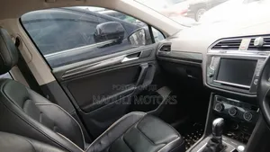 Volkswagen Tiguan 2017 Silver