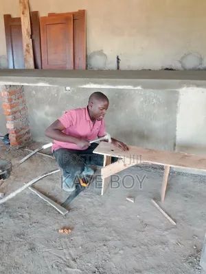 Tile Fixing Apprentice
