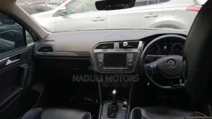 Volkswagen Tiguan 2017 Silver