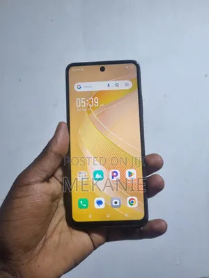 Infinix Smart 8 64 GB Black