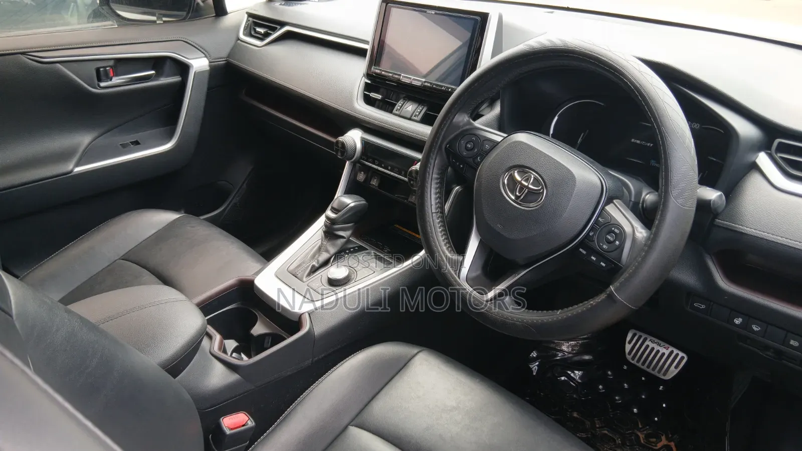 Toyota RAV4 2020 White
